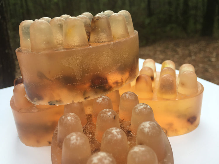 The STRONG BAR (Essential Oil Soap)